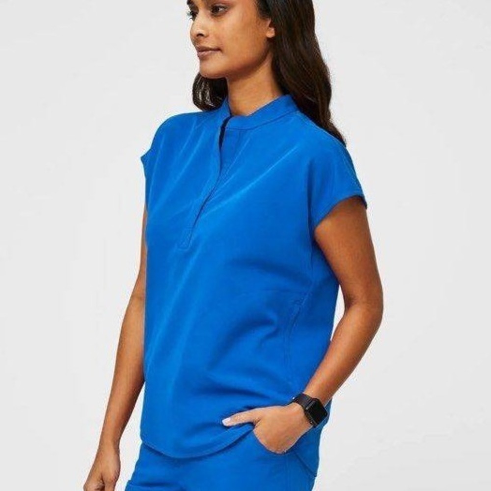 FIGS Technical Collection Women's Rafaela Oversized Scrub Top Royal Blue Size L